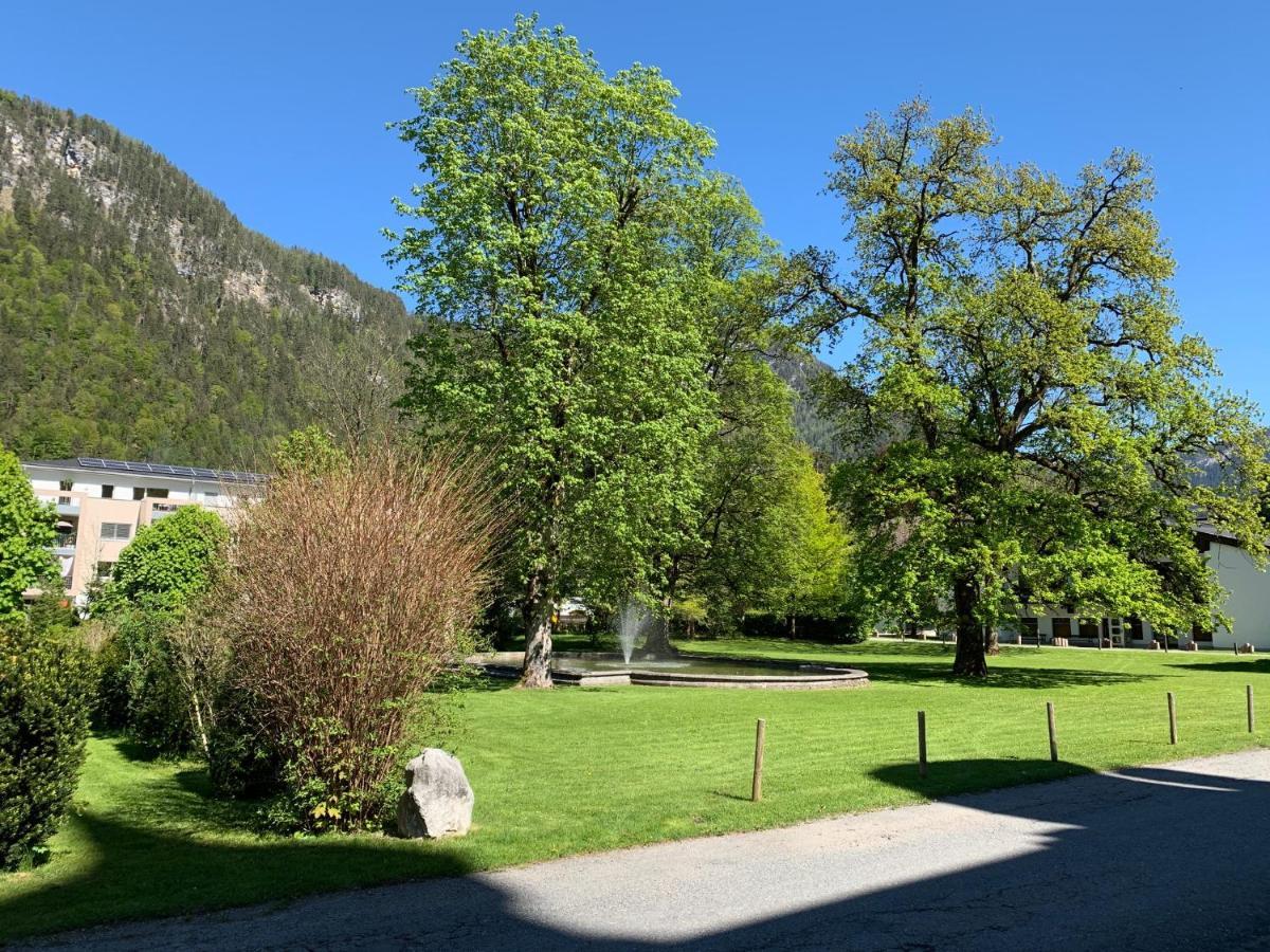 Schlosspark Grubhof - Mitterer Sankt Martin bei Lofer Eksteriør bilde